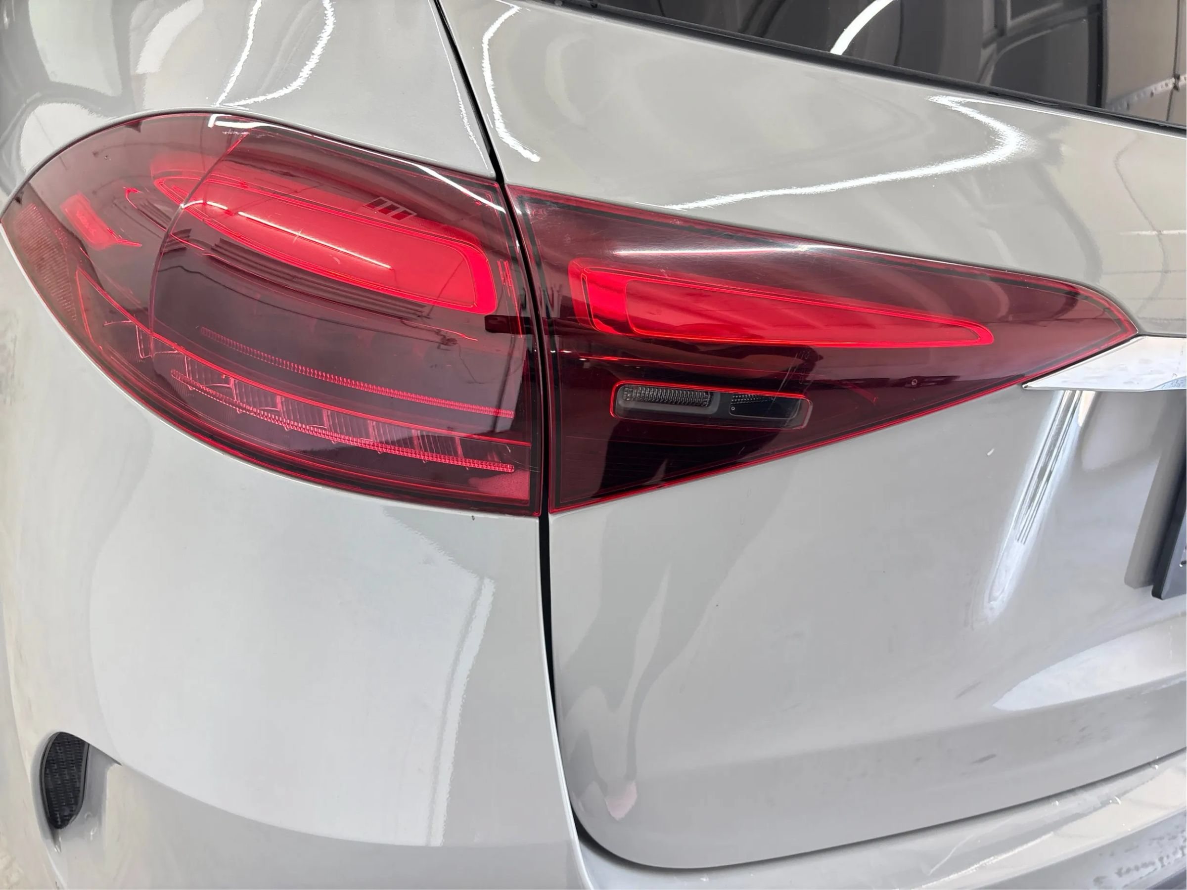 Used 2024 Mercedes-Benz GLE 450 4MATIC image 33