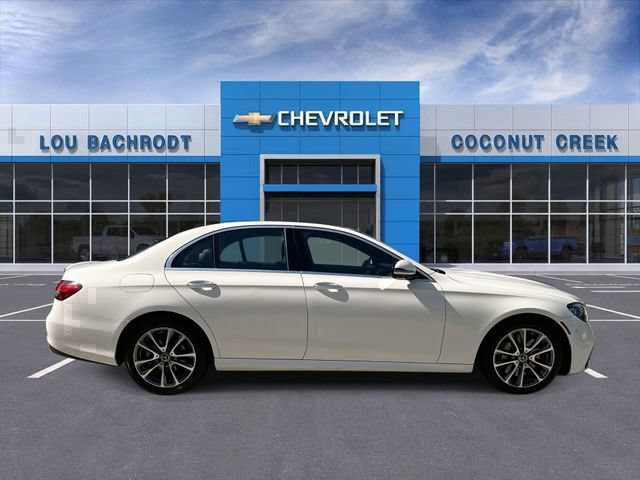 Used 2023 Mercedes-Benz E 350 4MATIC Sedan w/ Premium Package image 9