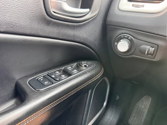 Used 2021 Jeep Compass Sport FWD image 14