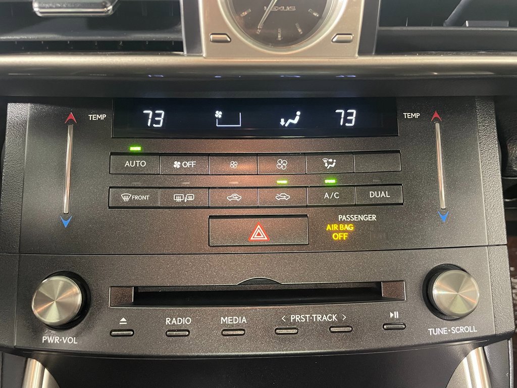 Used 2016 Lexus IS 300 AWD image 20