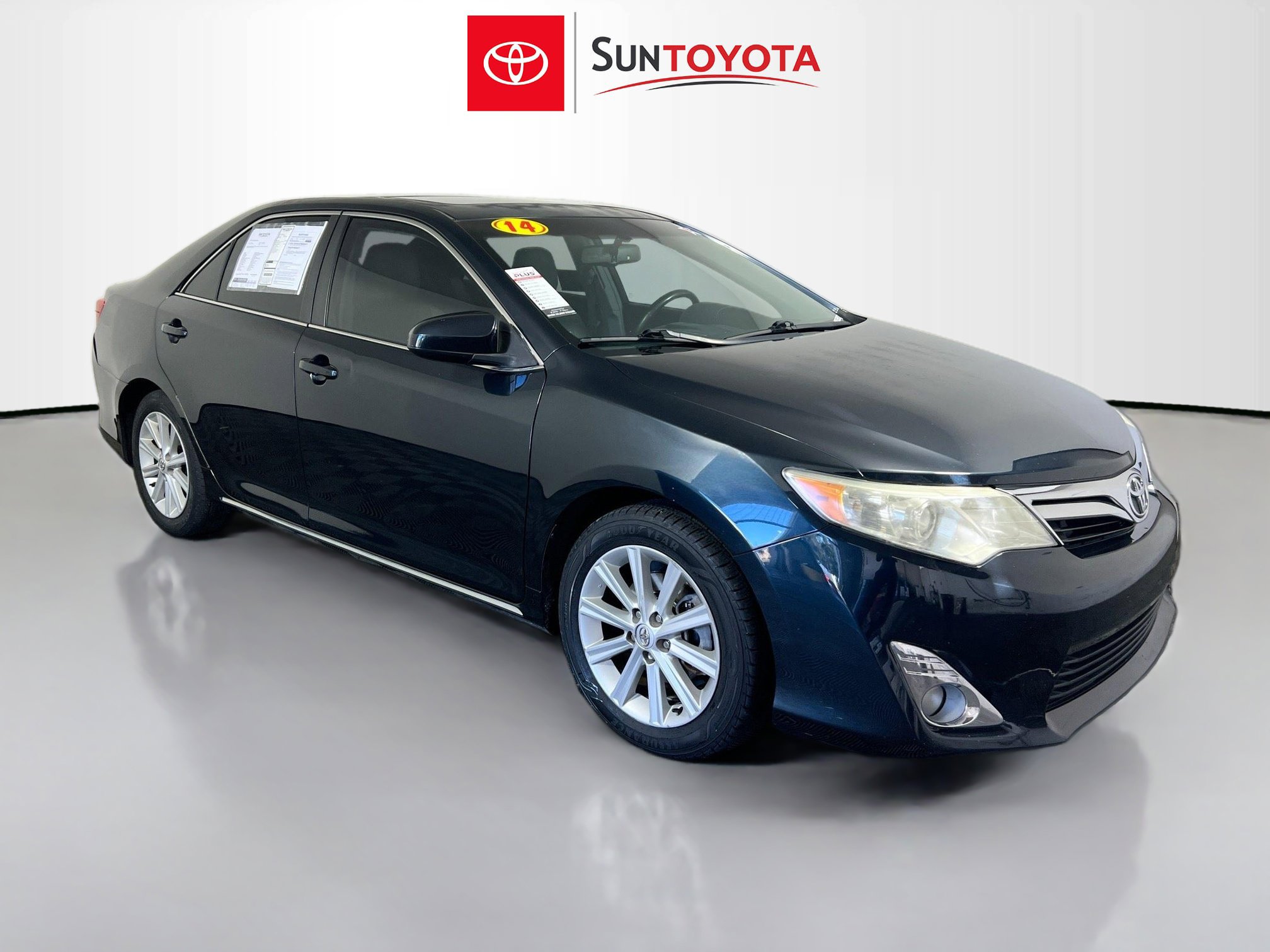 Used 2014 Toyota Camry XLE w/ Leather Package