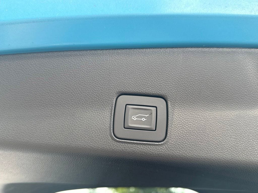 Used 2026 Chevrolet TrailBlazer RS w/ Convenience Package FWD image 9
