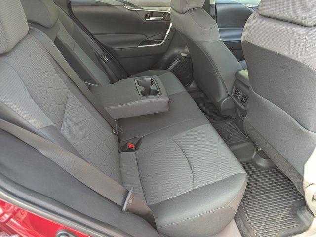 Used 2023 Toyota RAV4 XLE w/ Convenience Package FWD image 14