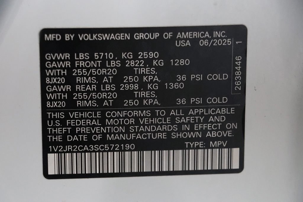 Used 2025 Volkswagen Atlas SE FWD image 39