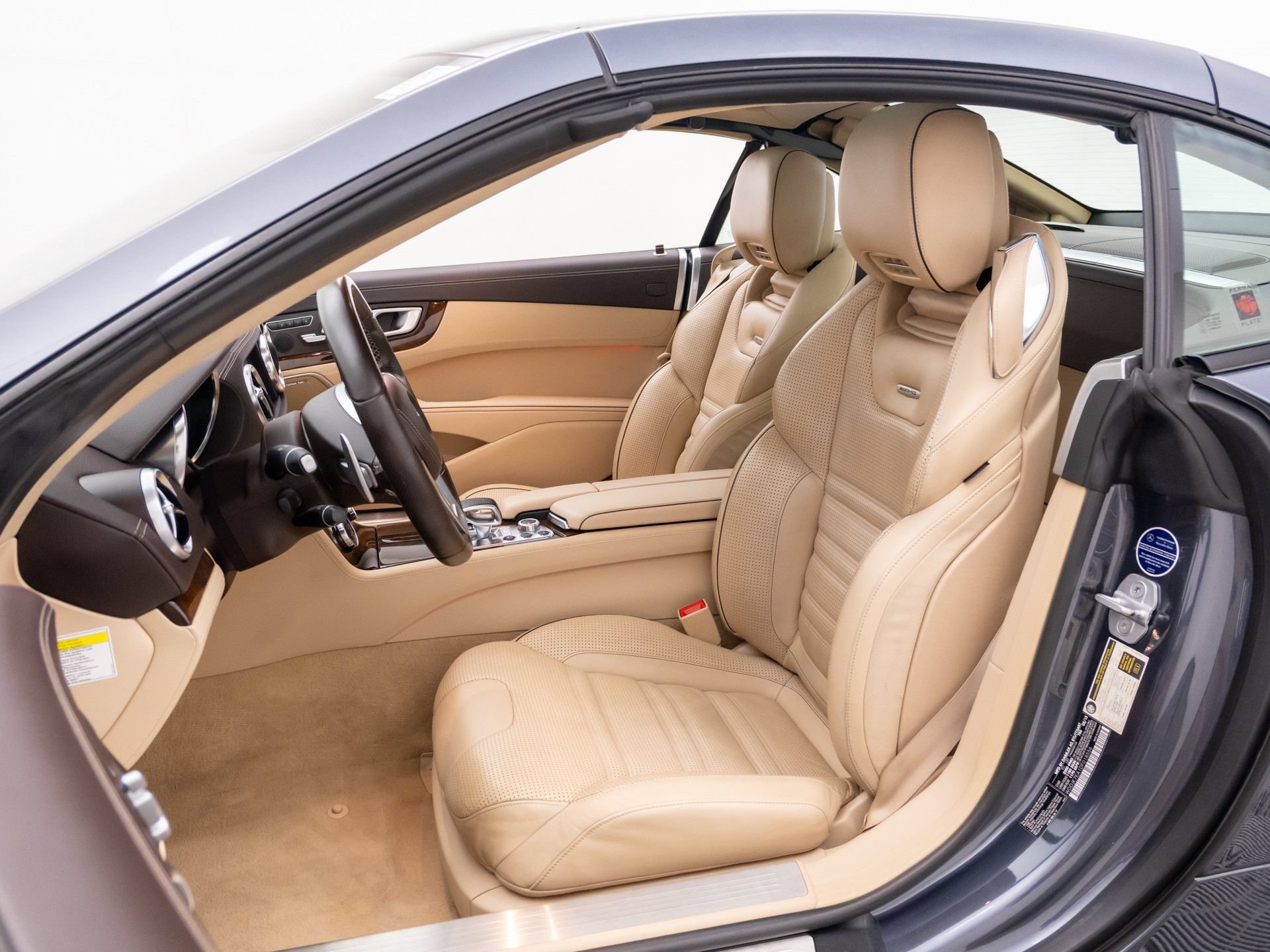 Used 2013 Mercedes-Benz SL 63 AMG image 17