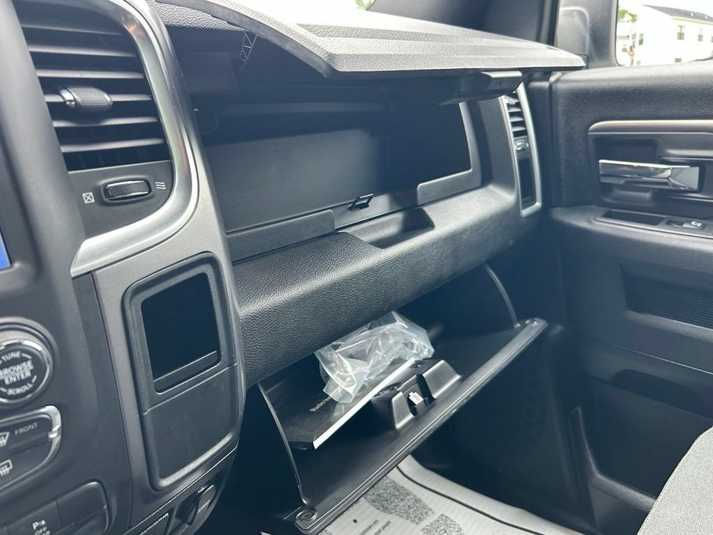 Used 2021 RAM 1500 Warlock AWD/4WD image 30