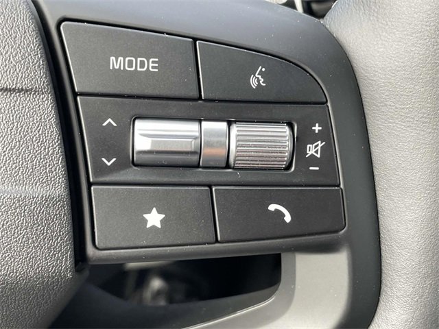 New 2026 Kia Sportage EX w/ EX Panorama Roof Package image 33