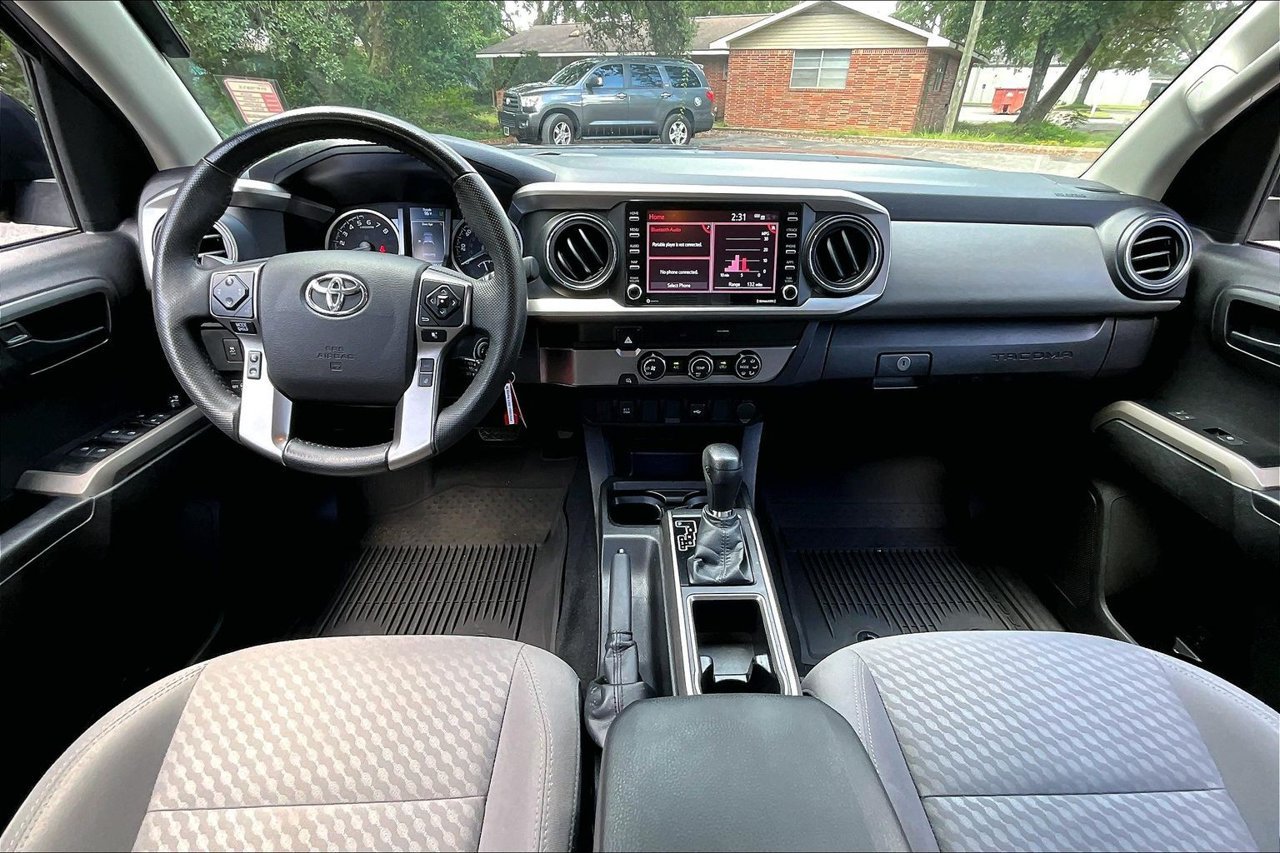 Used 2023 Toyota Tacoma SR5 RWD image 7