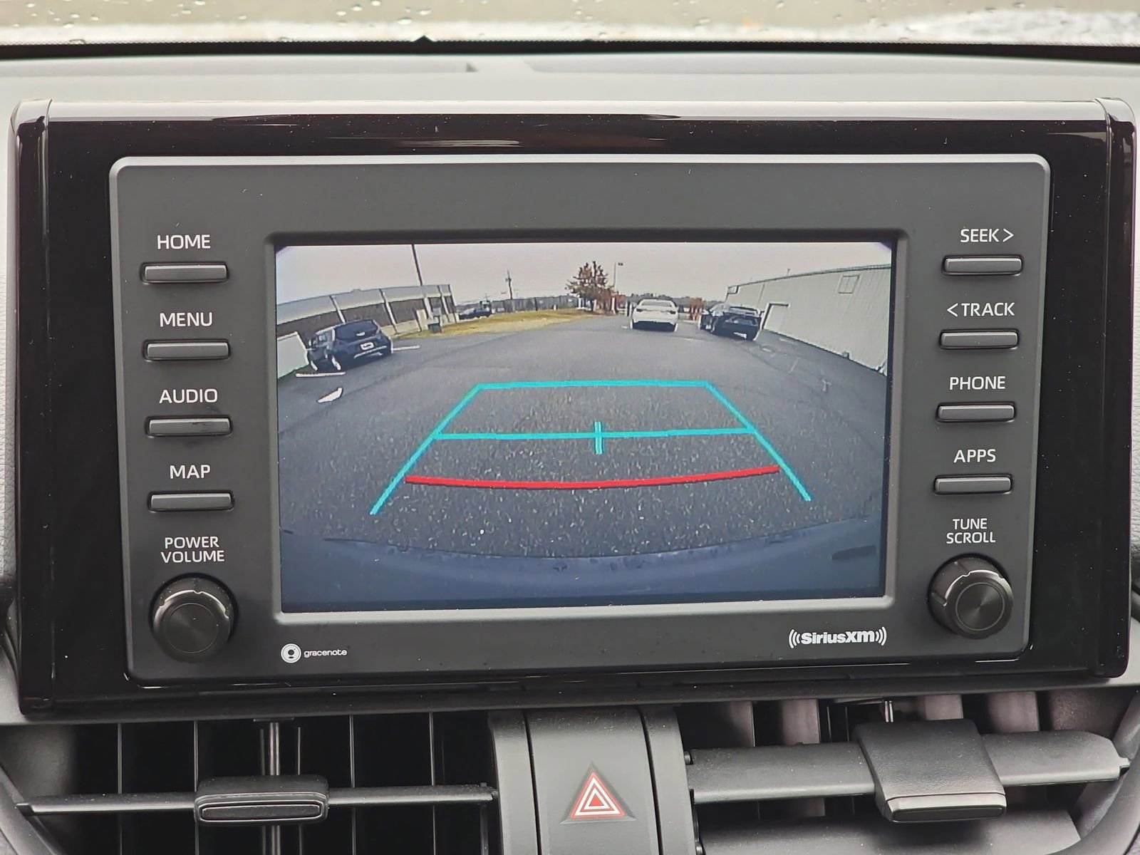 Used 2022 Toyota RAV4 XLE image 27