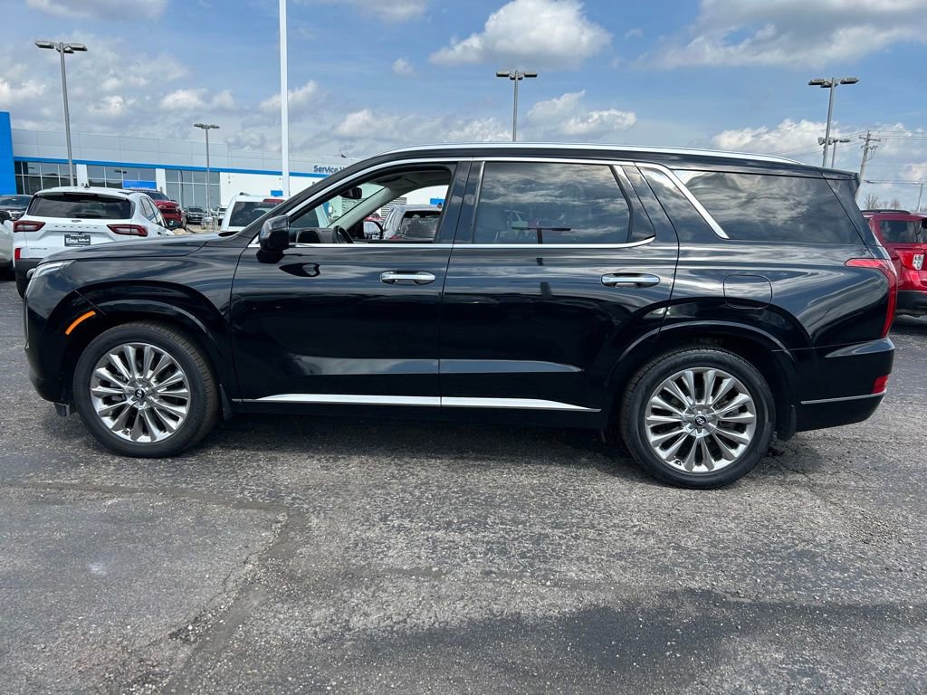 Used 2020 Hyundai Palisade Limited image 4
