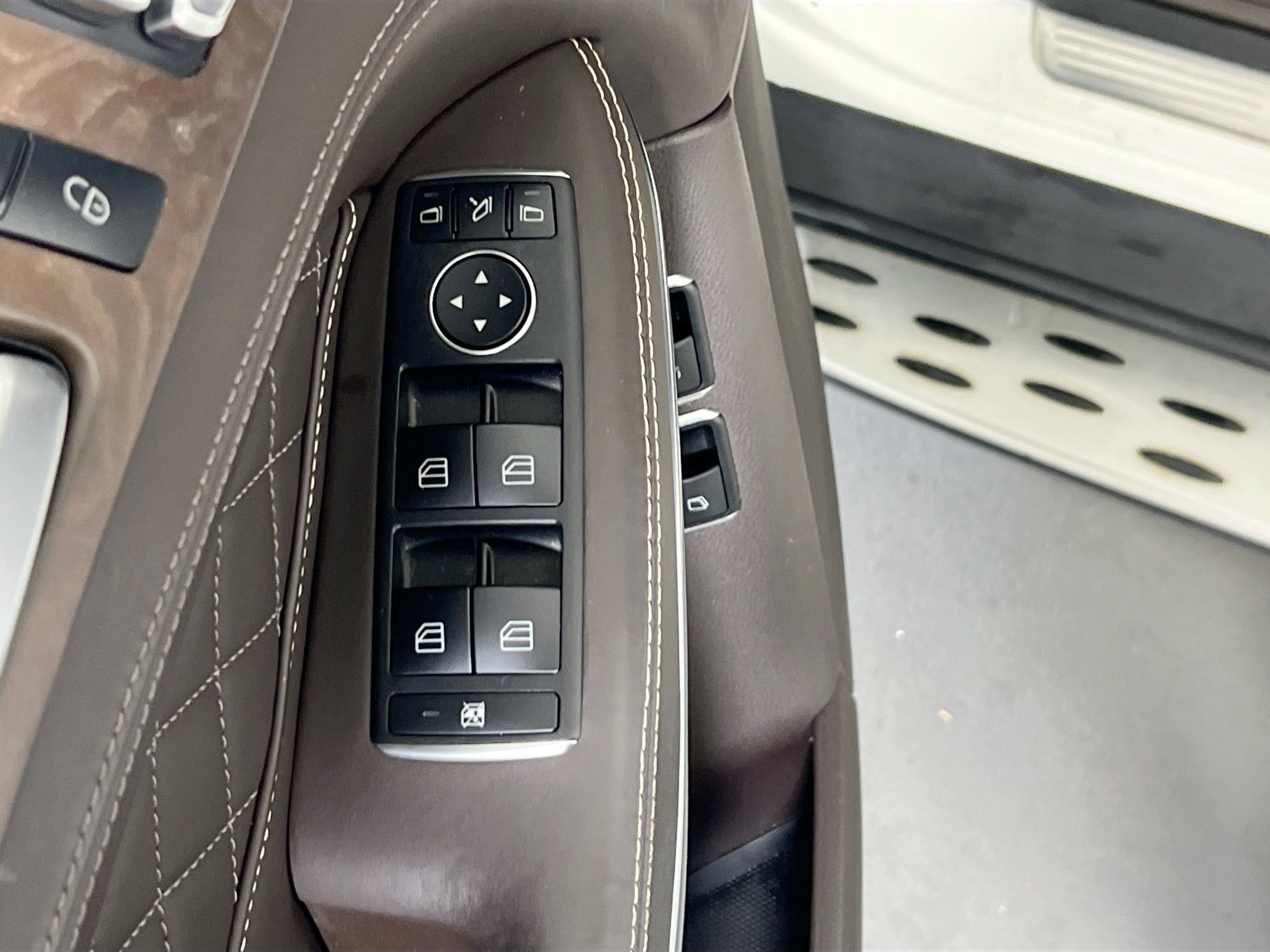 Used 2019 Mercedes-Benz GLS 550 4MATIC image 18