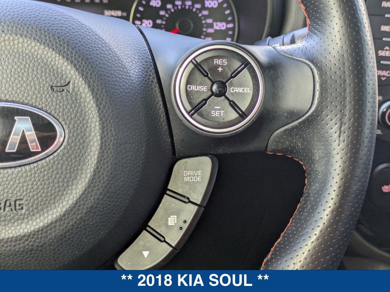 Used 2018 Kia Soul ! w/ Tech Package FWD image 26
