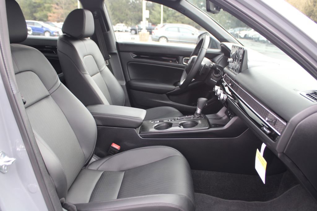 Certified 2025 Honda Civic Sport Touring image 13