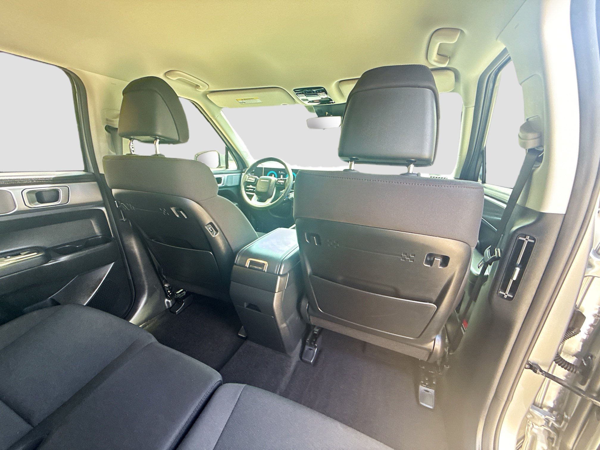 Used 2026 Hyundai Santa Fe SE FWD image 26