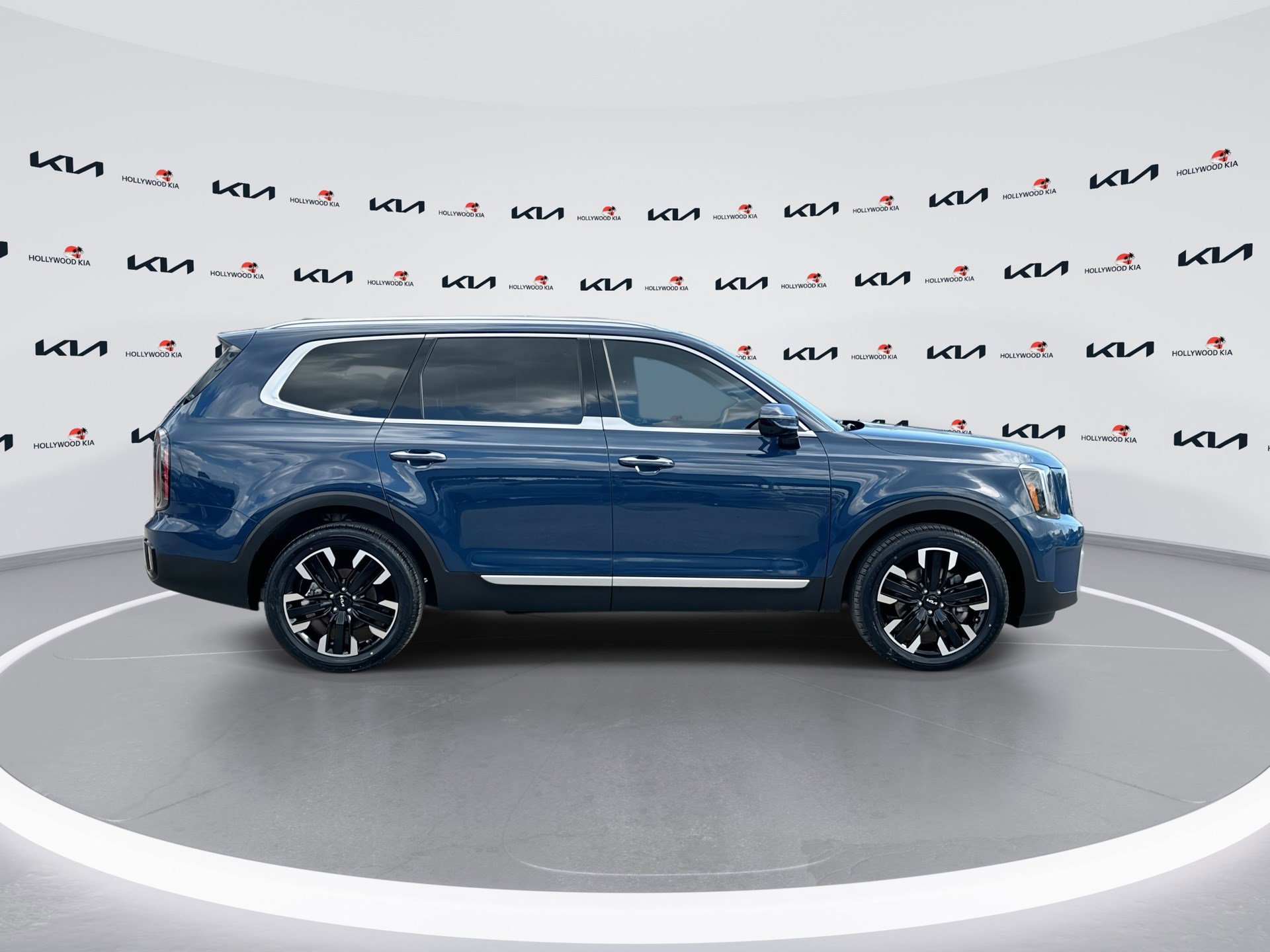Used 2024 Kia Telluride SX image 9