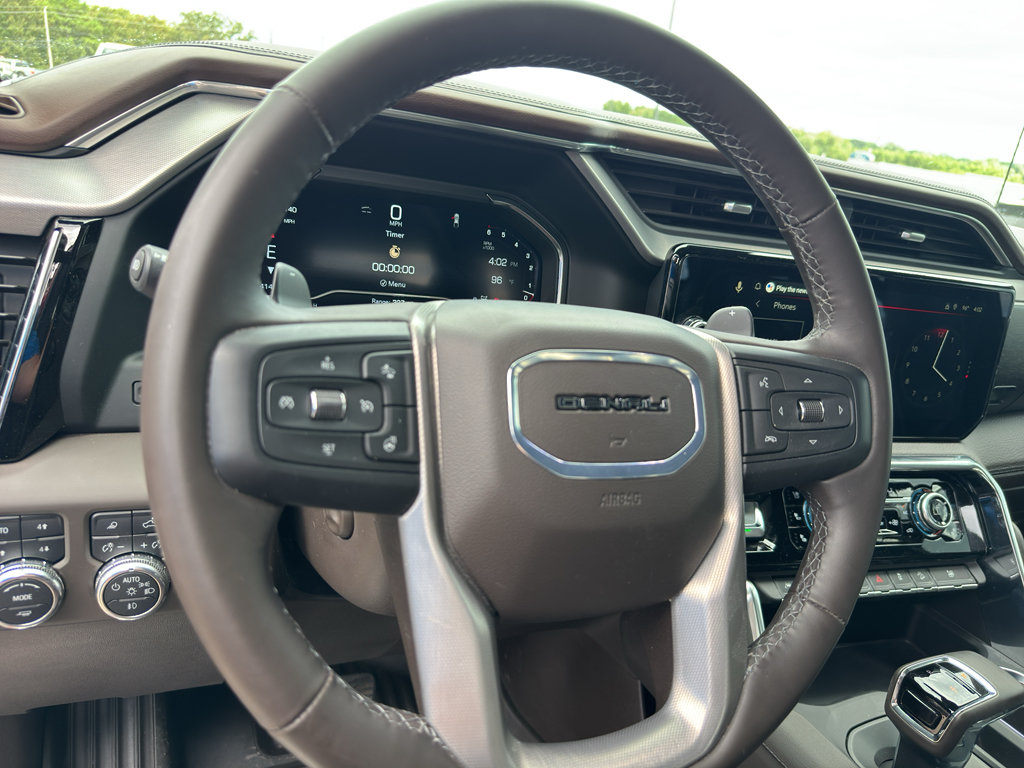 Used 2024 GMC Sierra 1500 Denali AWD/4WD image 17