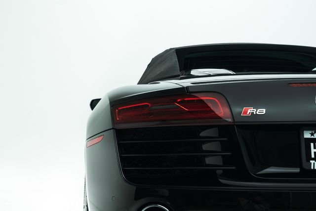 Used 2015 Audi R8 V10 AWD/4WD image 18