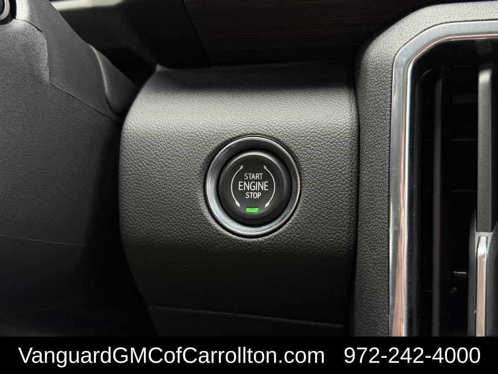 New 2026 GMC Acadia Denali w/ Super Cruise Package FWD image 21