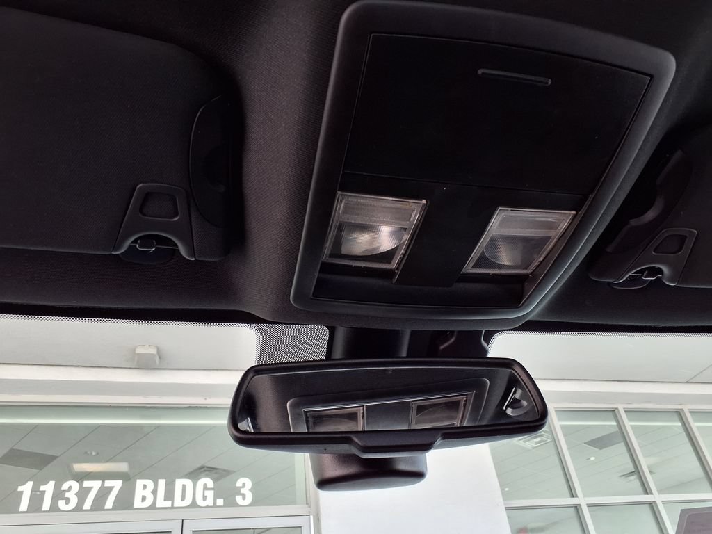 Used 2021 Dodge Challenger SXT RWD image 34
