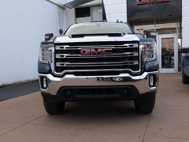 Used 2020 GMC Sierra 3500 SLE w/ SLE Convenience Package image 3