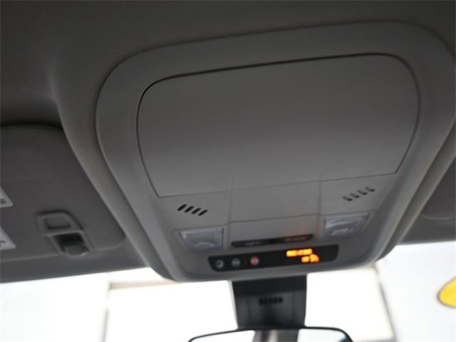 Used 2020 Chevrolet Equinox LS image 11