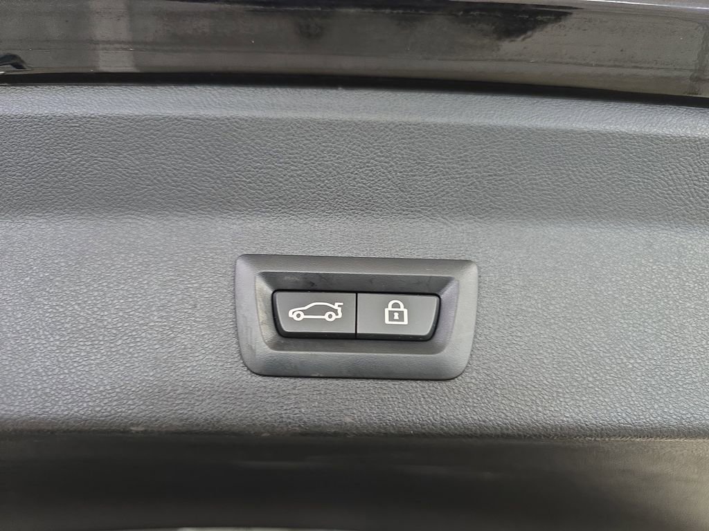 Used 2021 BMW X3 M40i w/ Parking Assistance Package AWD/4WD image 31