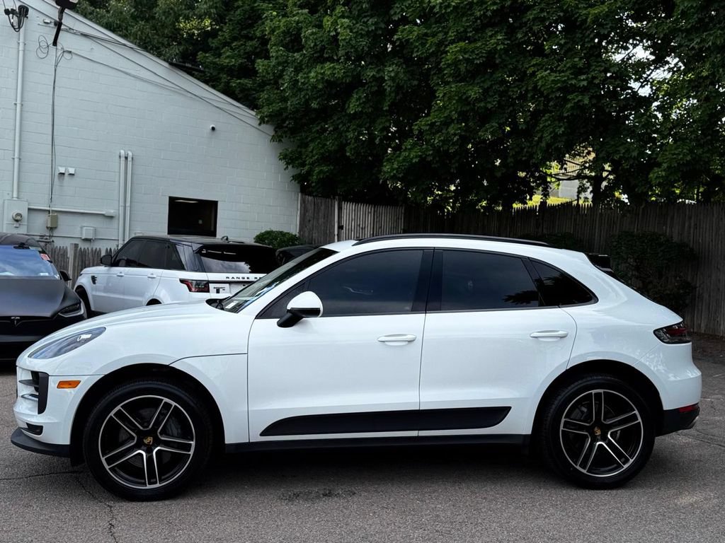 Used 2021 Porsche Macan S AWD/4WD image 3
