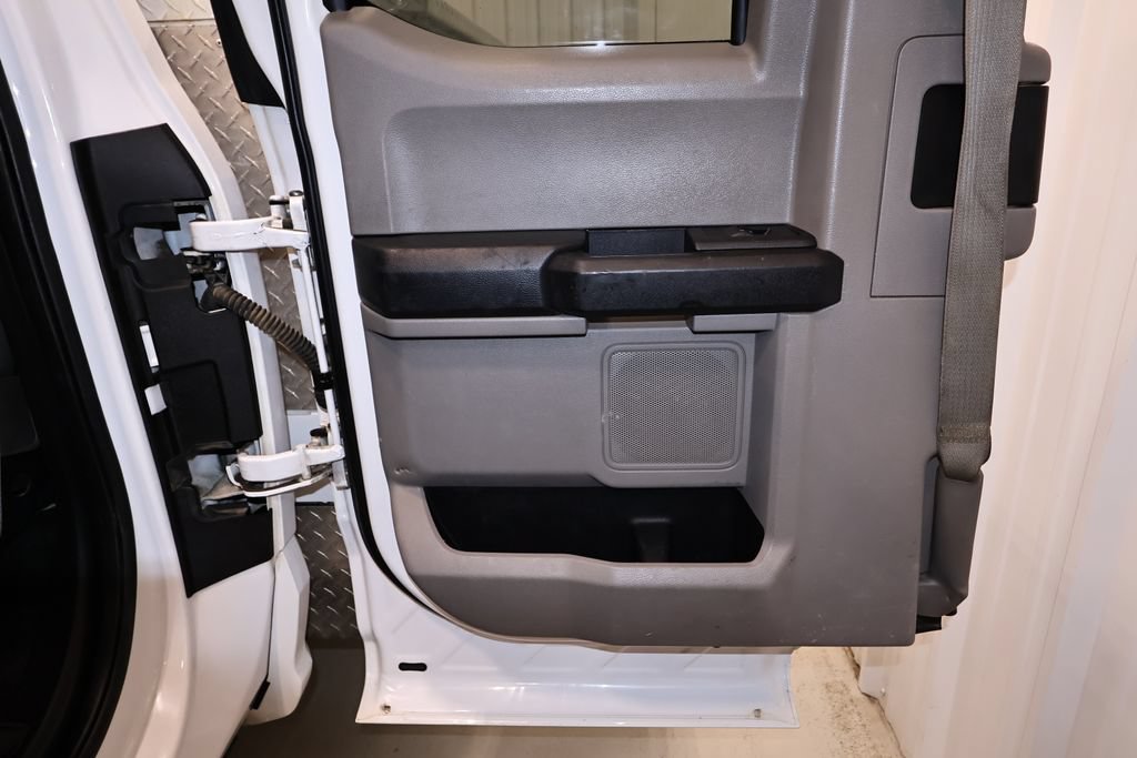Used 2017 Ford F450 XL w/ Power Equipment Group RWD image 15
