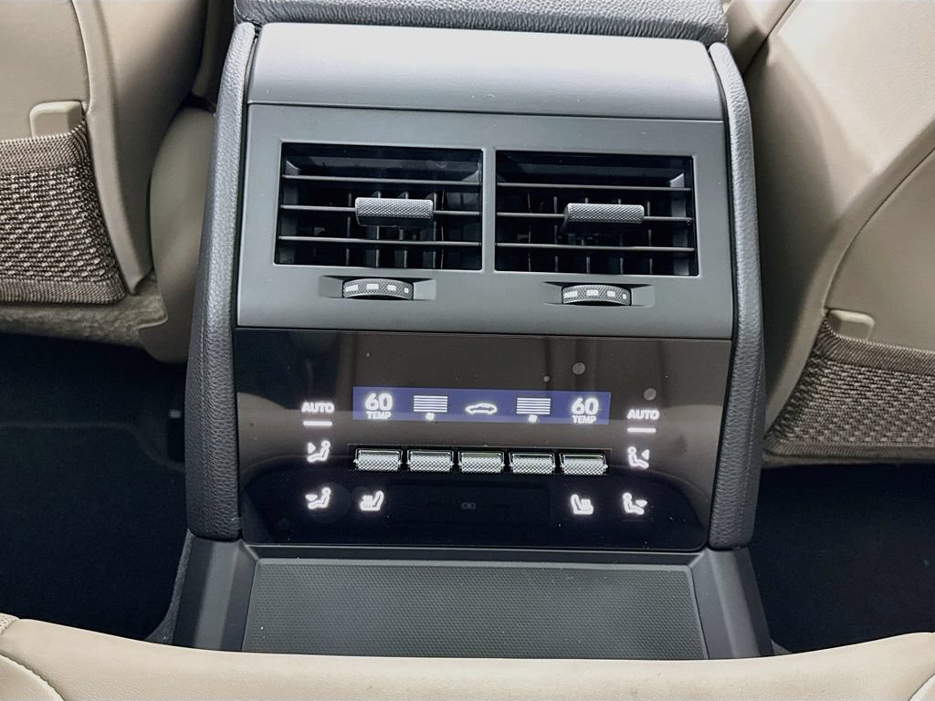 New 2026 Porsche Panamera RWD image 26