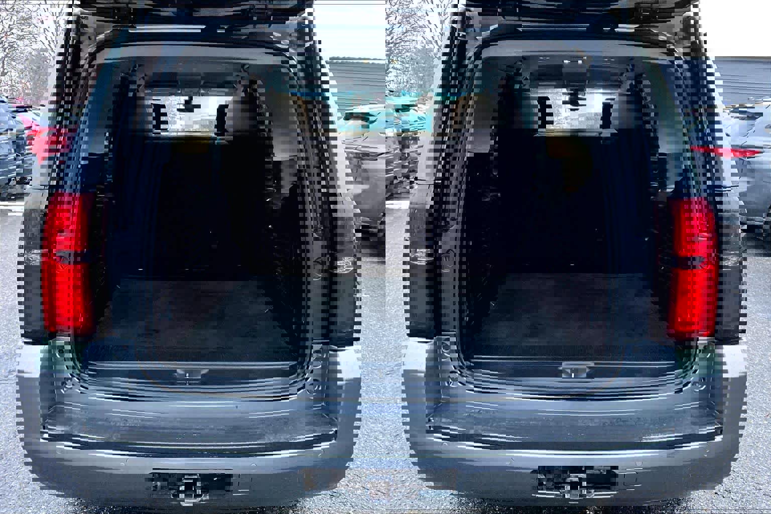 Used 2020 Chevrolet Tahoe LS image 29