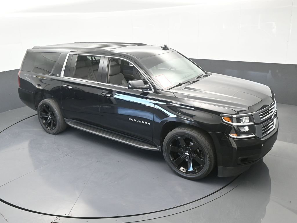 Used 2020 Chevrolet Suburban LT image 56