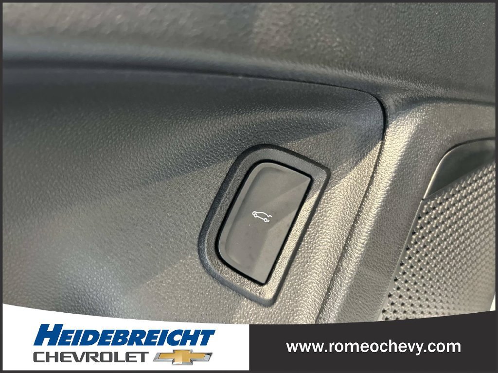 Used 2024 Chevrolet Blazer EV LT AWD/4WD image 33
