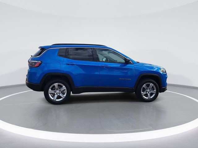 Used 2023 Jeep Compass Latitude w/ Convenience Group image 8