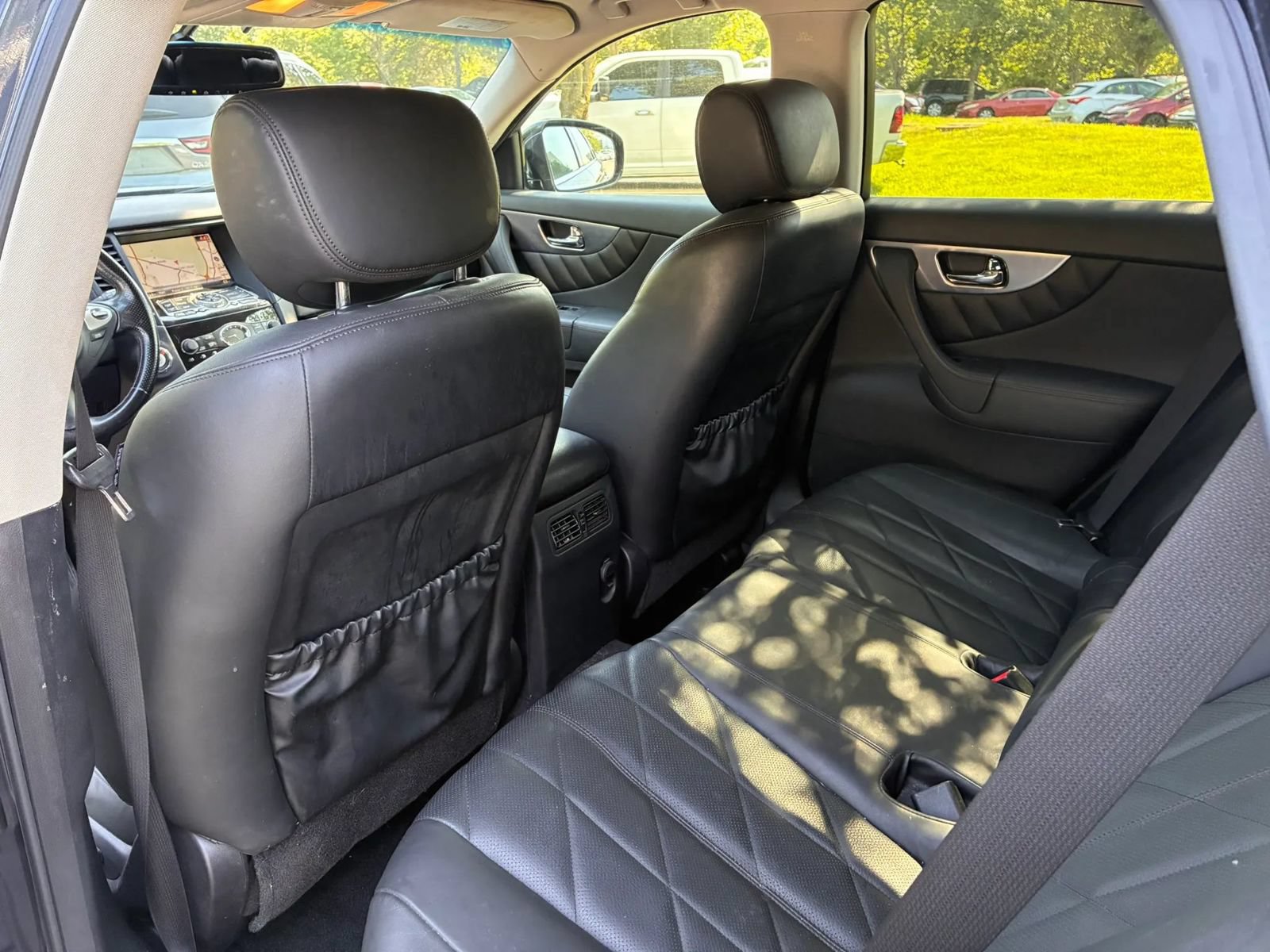Used 2011 INFINITI FX35 AWD w/ Premium Pkg image 33
