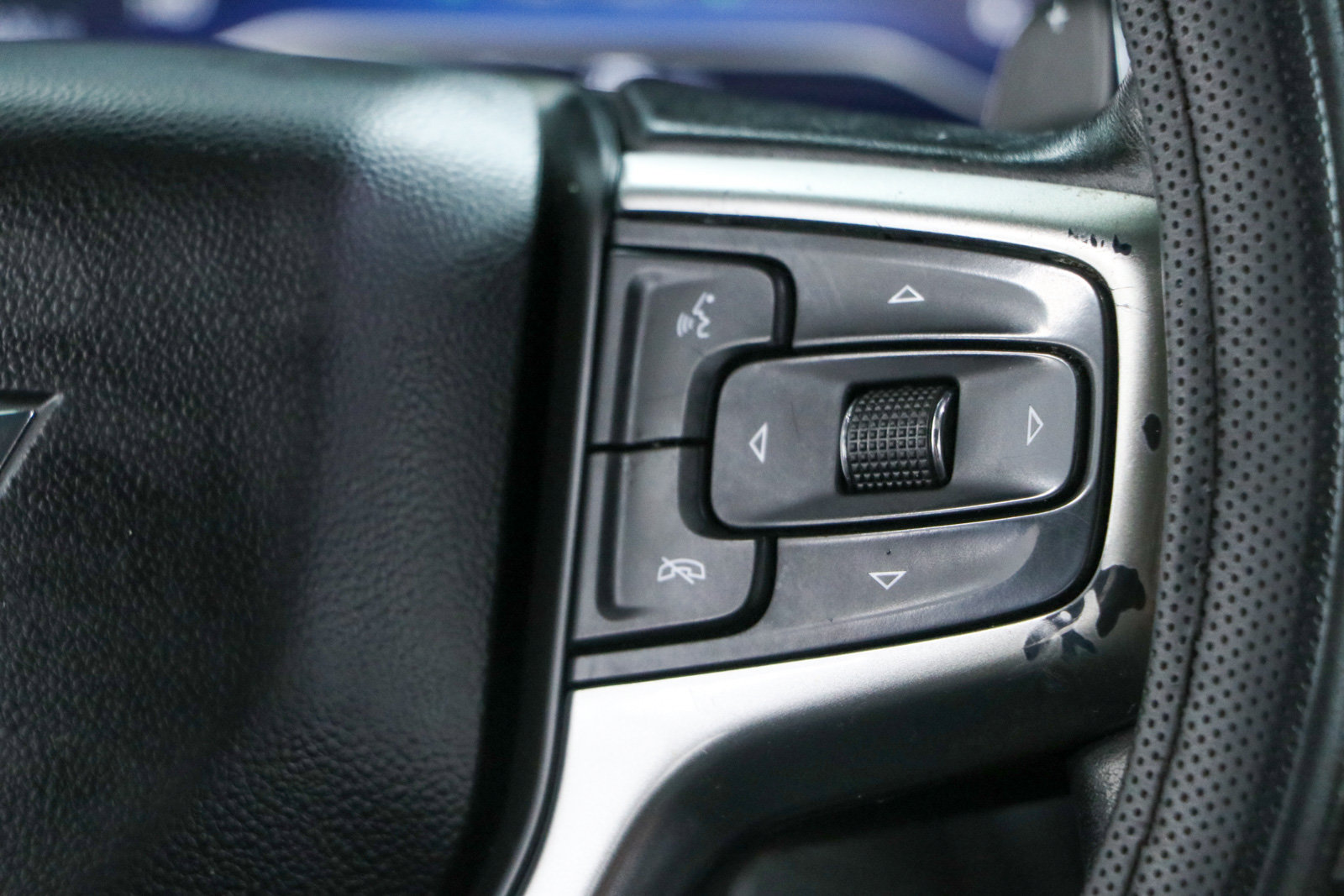 Used 2022 Chevrolet Silverado 1500 LT Trail Boss w/ Convenience Package II AWD/4WD image 14