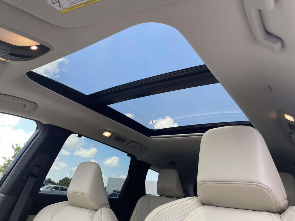 Used 2025 INFINITI QX60 Sensory AWD/4WD image 10