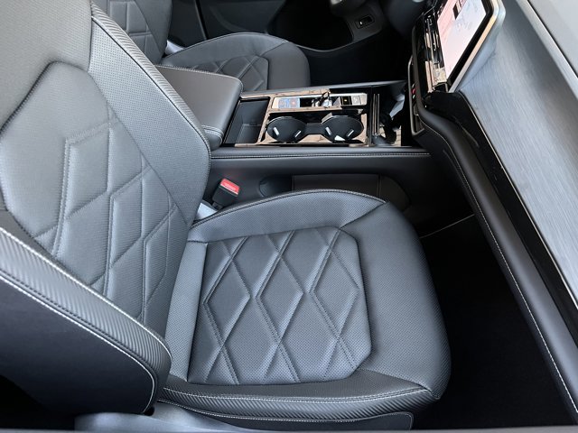 New 2026 Volkswagen Atlas Cross Sport SE image 6