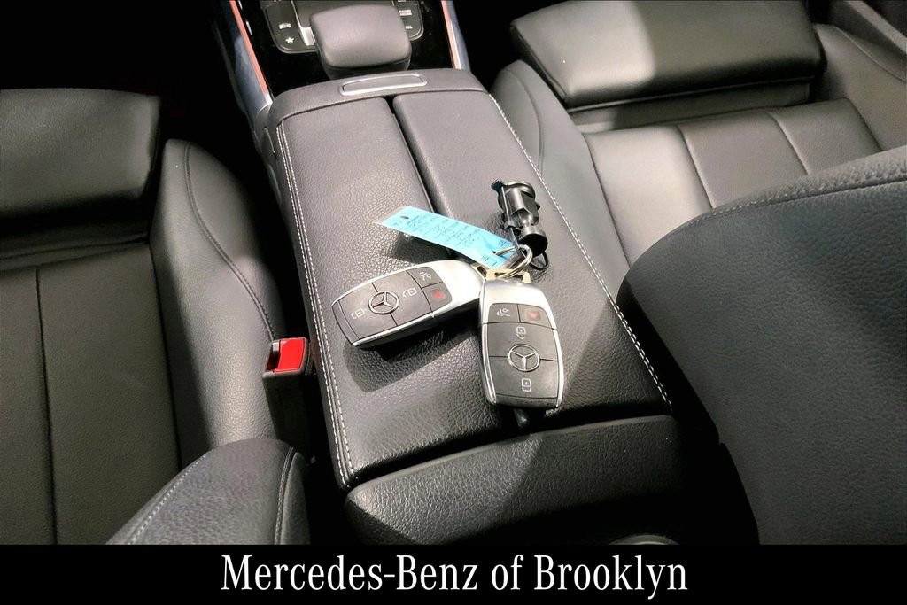 Certified 2021 Mercedes-Benz GLB 250 4MATIC image 16