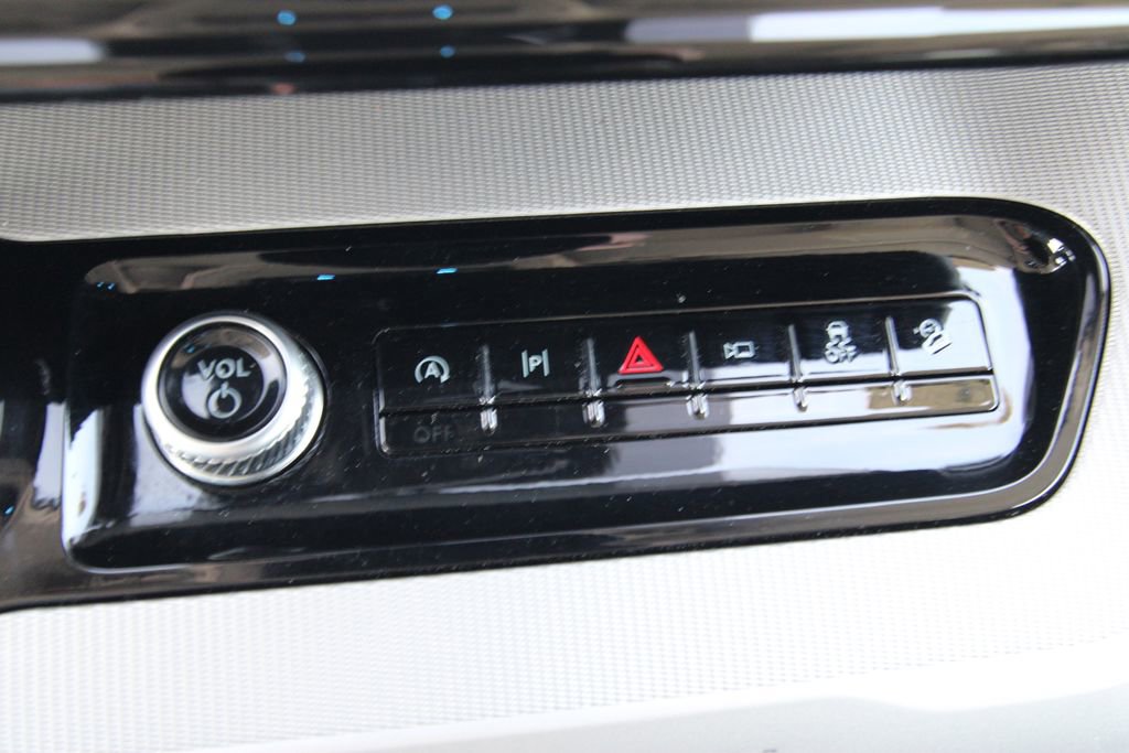 Used 2025 Ford Expedition Max Active image 31