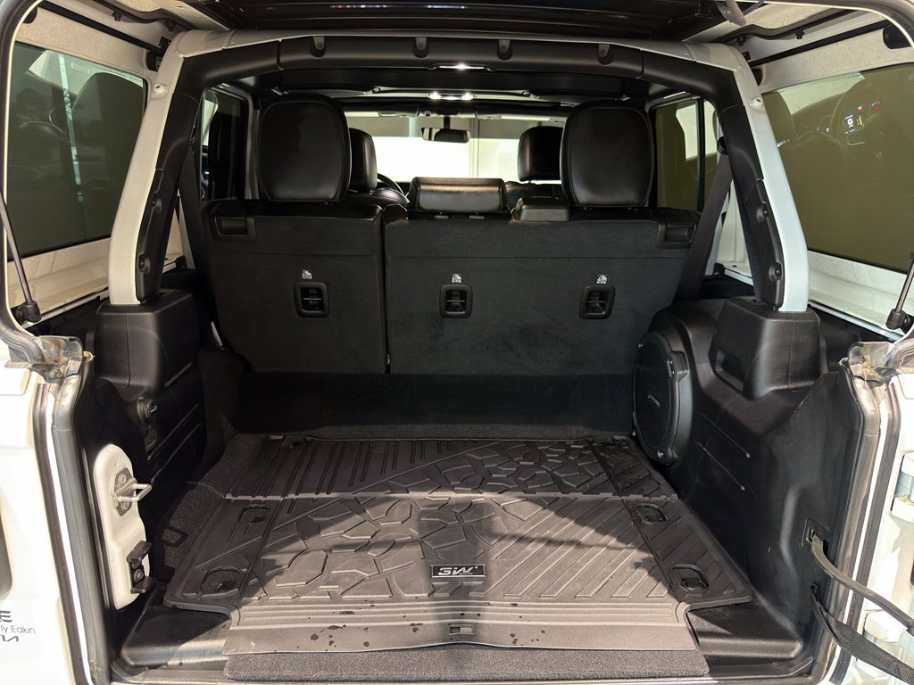 Used 2021 Jeep Wrangler Unlimited Sahara w/ Cold Weather Group image 23