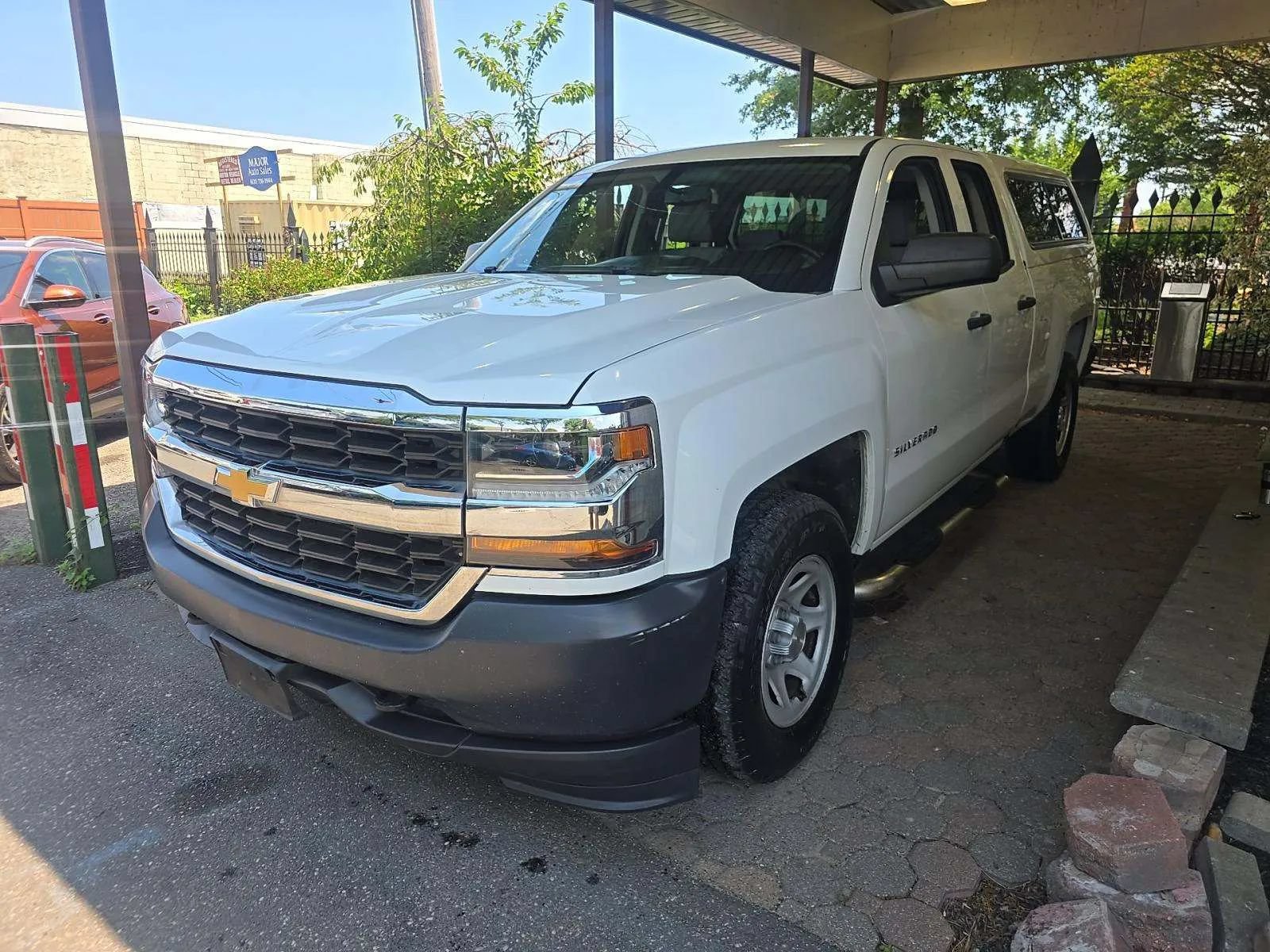 Used 2017 Chevrolet Silverado 1500 W/T AWD/4WD image 1