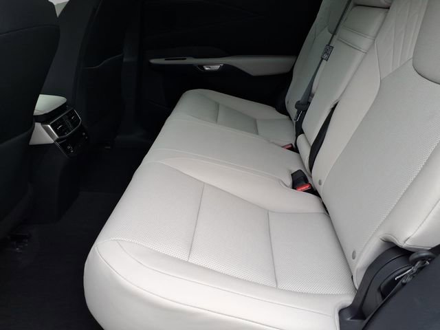 Used 2024 Lexus RX 350 Premium w/ Accessory Package (Z1) AWD/4WD image 6
