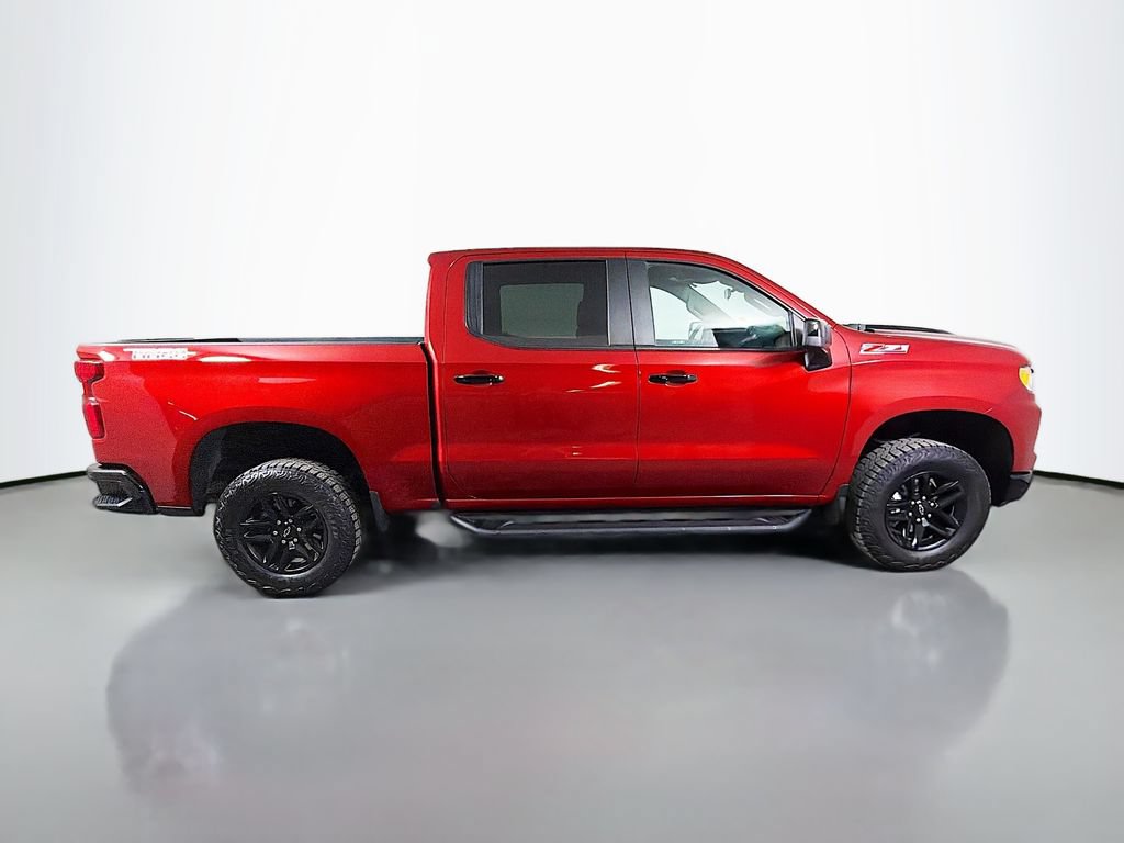 Used 2024 Chevrolet Silverado 1500 LT Trail Boss w/ Convenience Package II AWD/4WD image 5