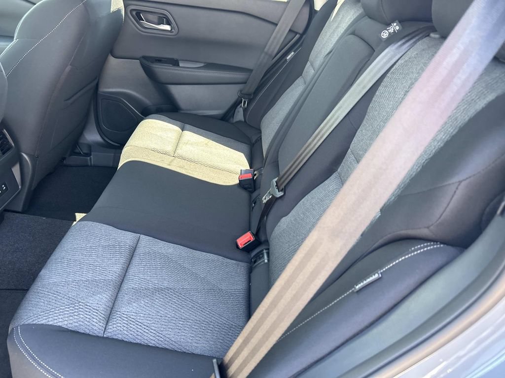 New 2026 Nissan Rogue SV AWD/4WD image 20