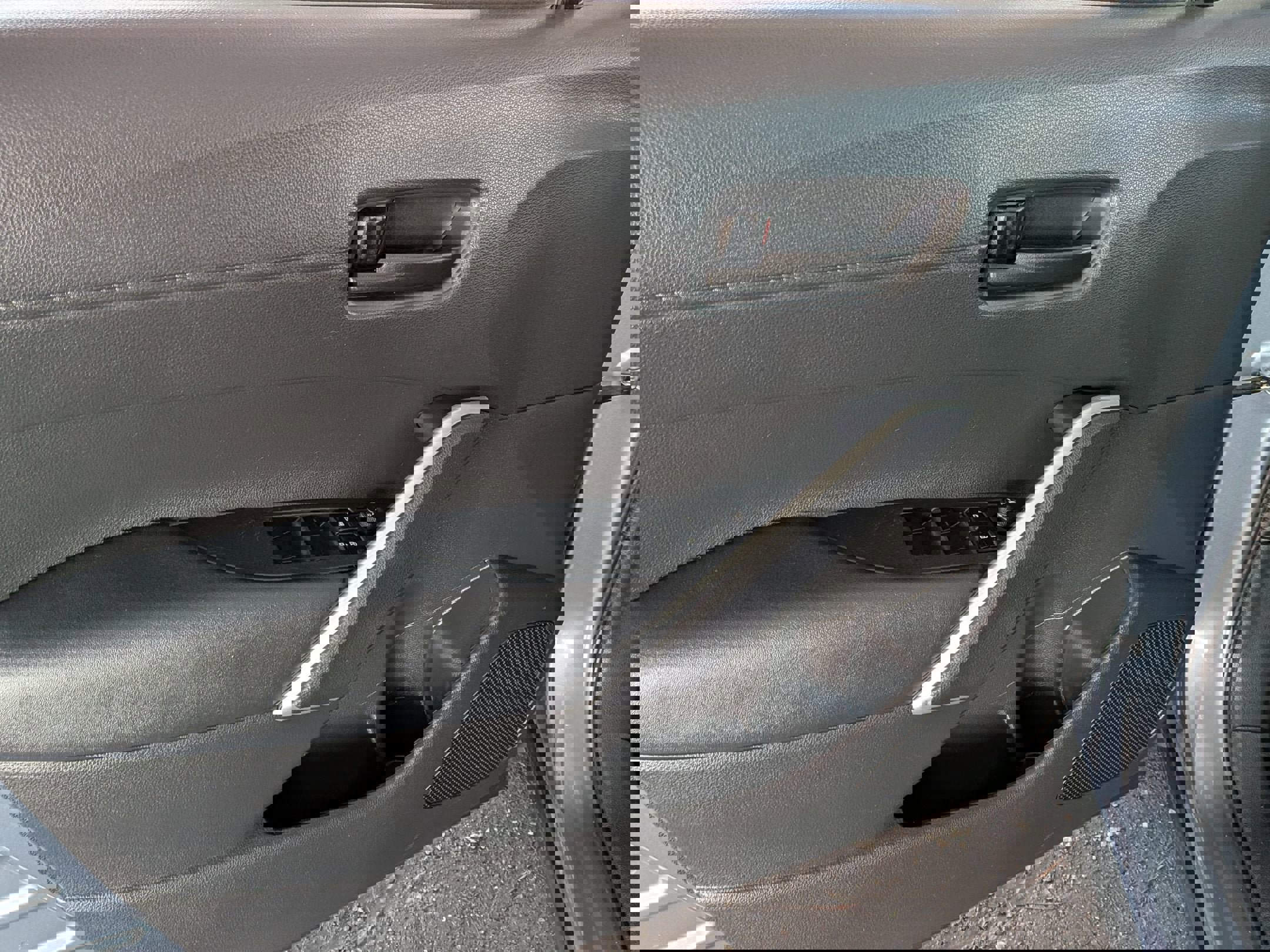 Certified 2023 Toyota Corolla Cross LE image 8