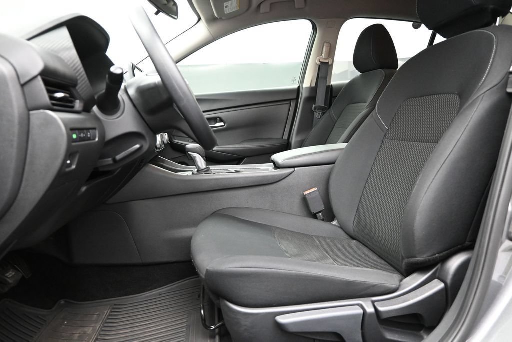 Used 2023 Nissan Sentra S FWD image 17