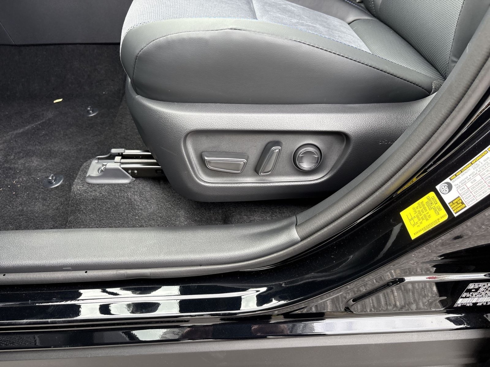 New 2026 Toyota RAV4 XSE AWD/4WD image 14