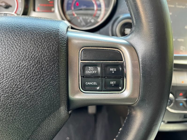 Used 2019 Dodge Journey Crossroad AWD/4WD image 16