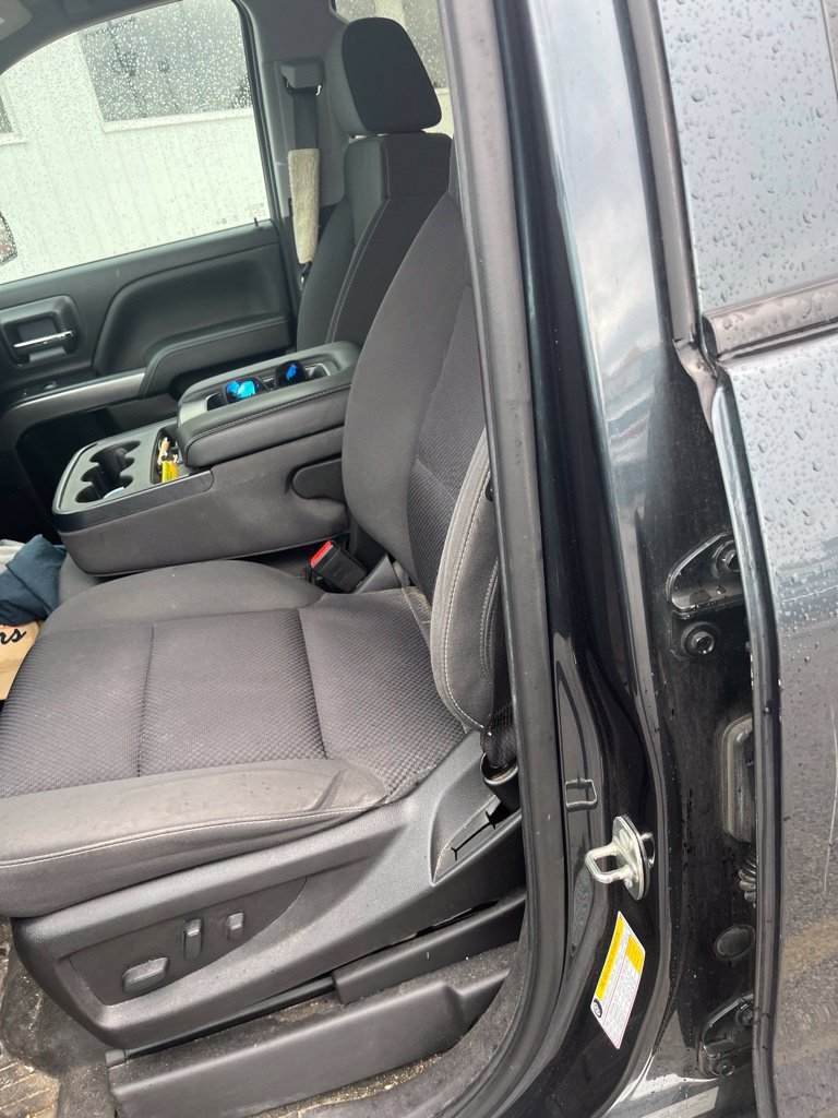 Used 2018 Chevrolet Silverado 1500 LT w/ All Star Edition AWD/4WD image 10