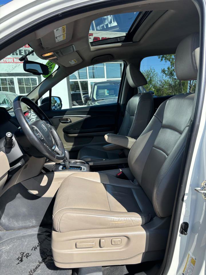 Used 2018 Honda Pilot EX-L image 10